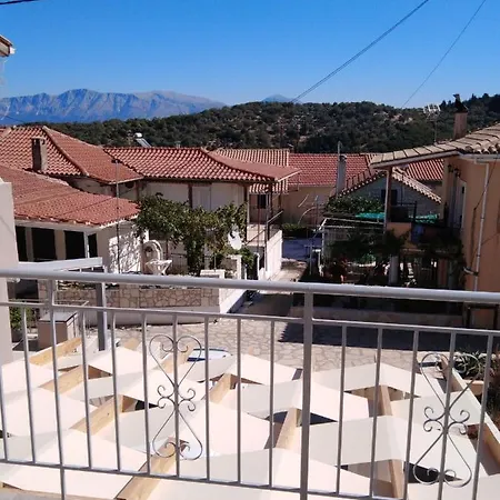 Country house Mangata W With Private Pool Spartokhorion