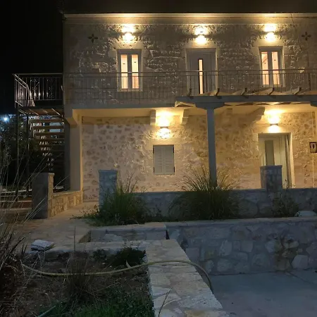 Country house Mangata W With Private Pool Spartokhorion