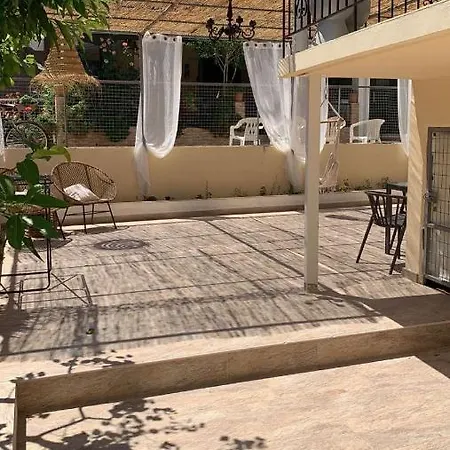 Dizen Spartochori Country house